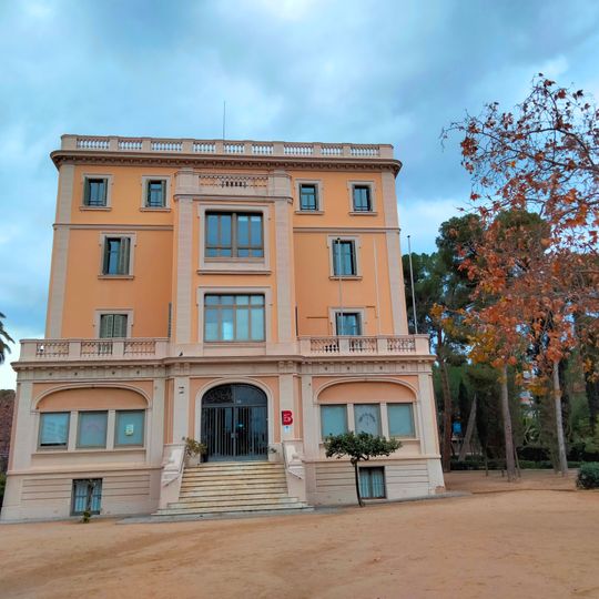 Torre i jardins de Vil·la Cecília i Amèlia