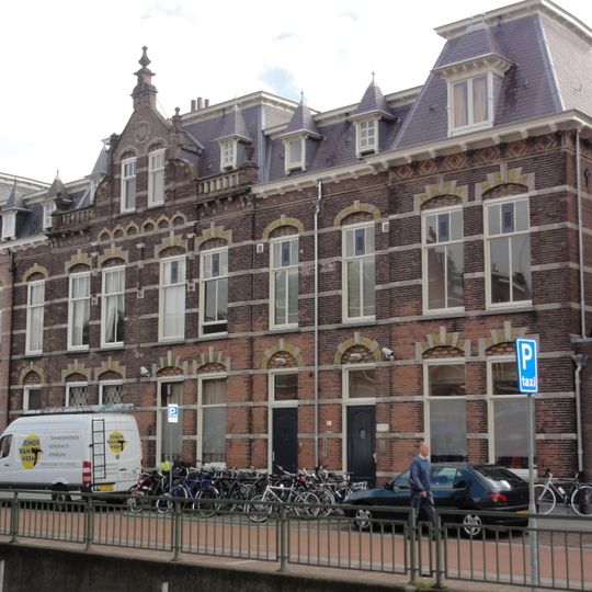 Oranje Nassaulaan 2-8, 's-Hertogenbosch