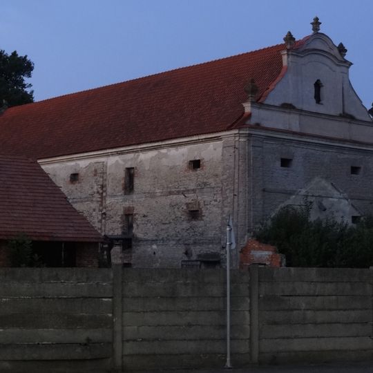 Pernštýnský dvůr