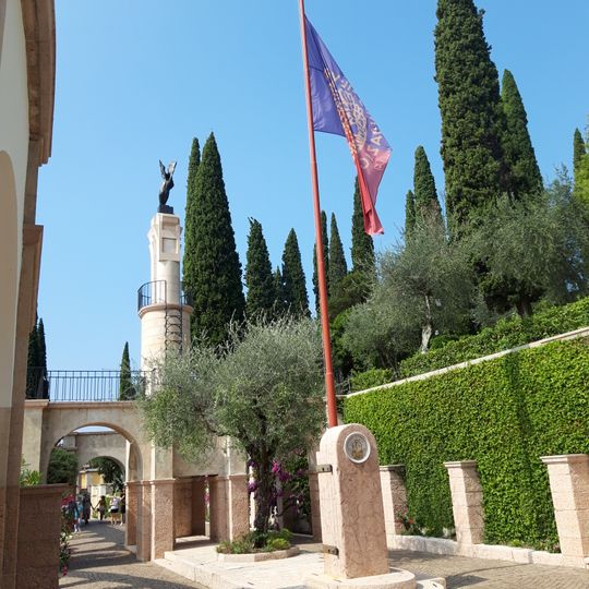 Piazzetta del Pilo del Piave e del "Dare in brocca"