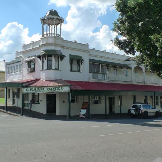 Grand Hotel, Mount Morgan