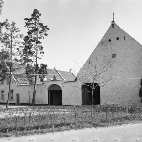 Prior Gielenstraat 1, Ohé en Laak