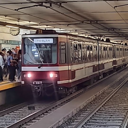 Line 2 of the Guadalajara urban rail system