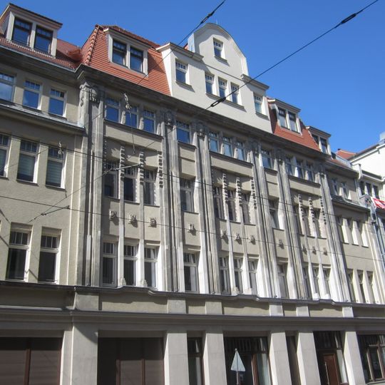 Rosa-Luxemburg-Straße 17