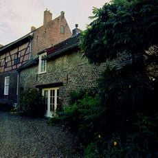 Hasselholt Castle: half-timbered house