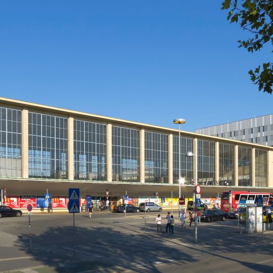 Station building of Wien Westbahnhof