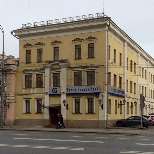 Жилой флигель