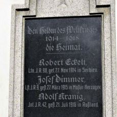 Pamětní desky padlým v 1. světové válce na kapli ve Strážkách