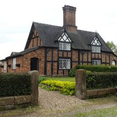 Oak Cottage and Bank Farm Cottage