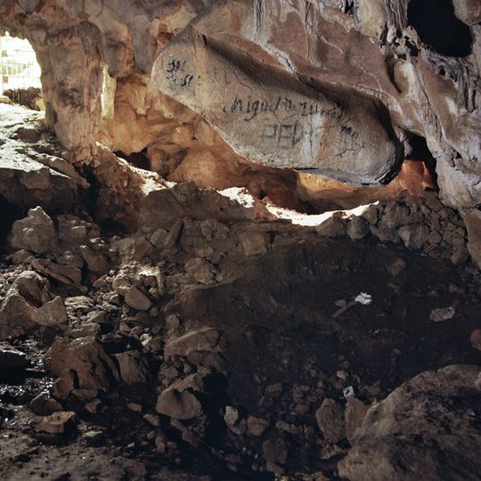 Cueva de Lumentza