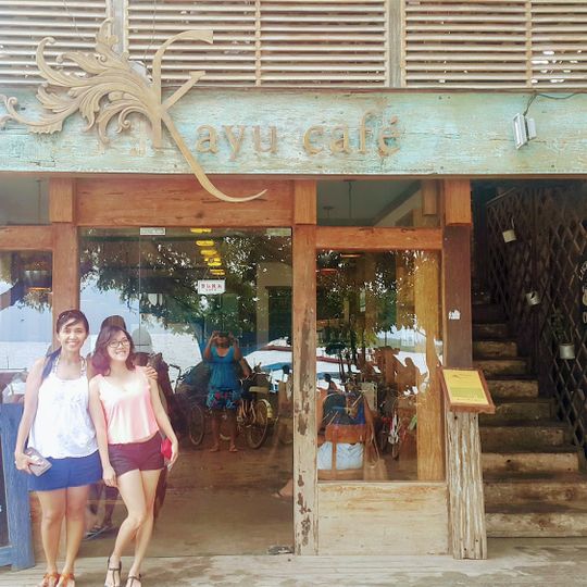 Kayu Cafe