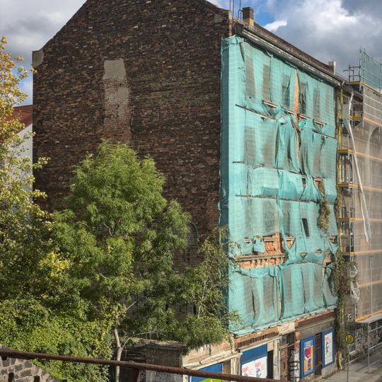 Apartment house Zweinaundorfer Straße 61
