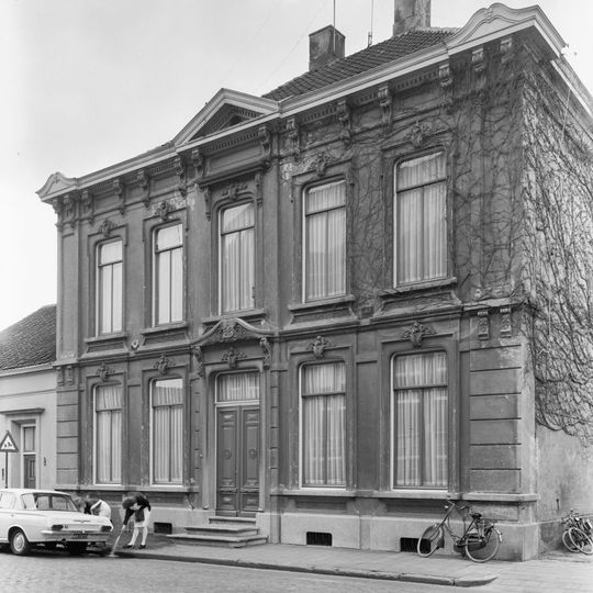 Woonhuis in eclectische stijl