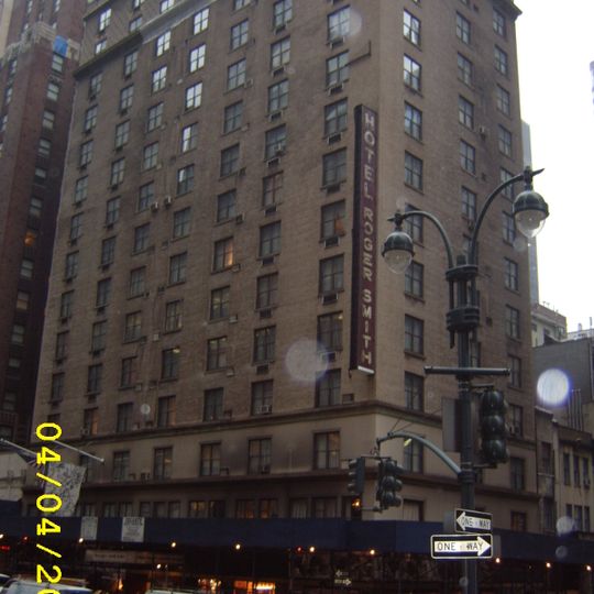Roger Smith Hotel