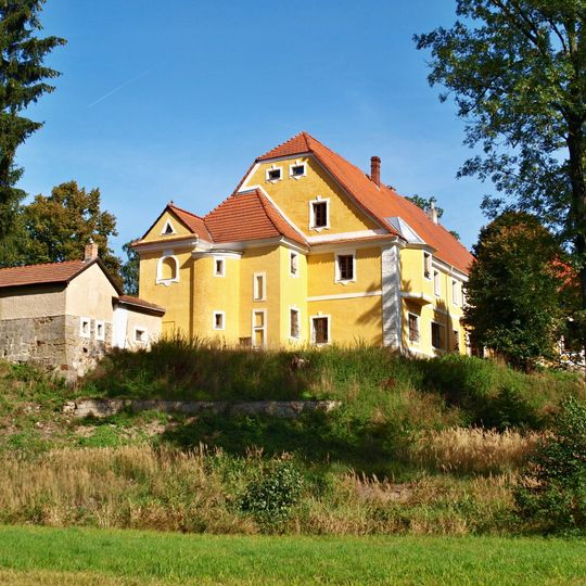 Velký Valtinov Castle
