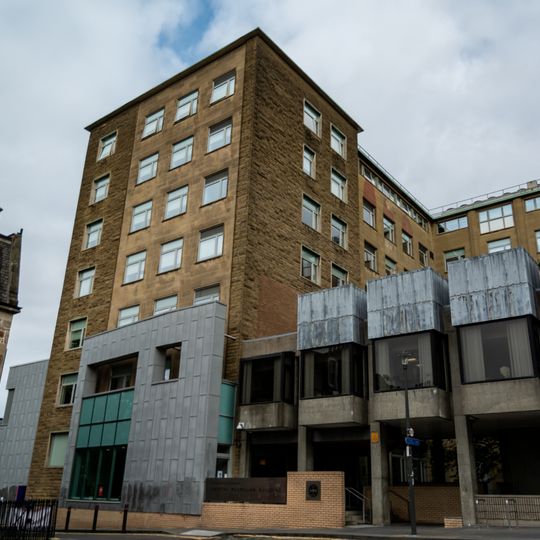 Chrystal Macmillan Building