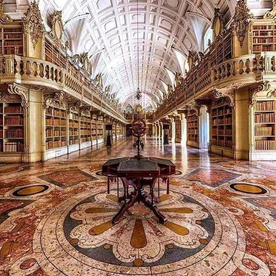 Biblioteca do Palácio Nacional de Mafra