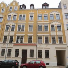 Mietshaus in geschlossener Bebauung Vettersstraße 13