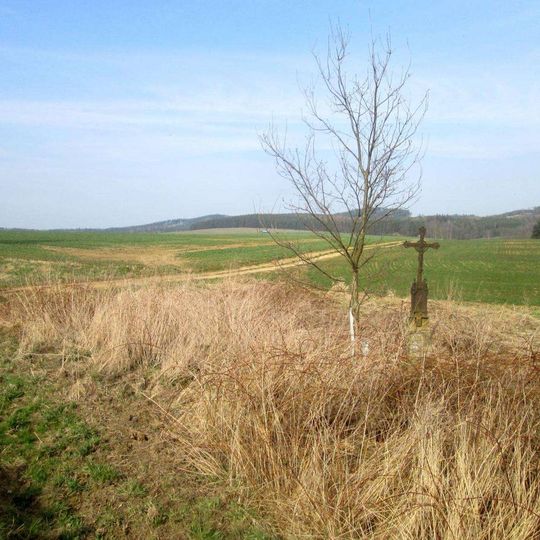 Kříž severně od Libosvár