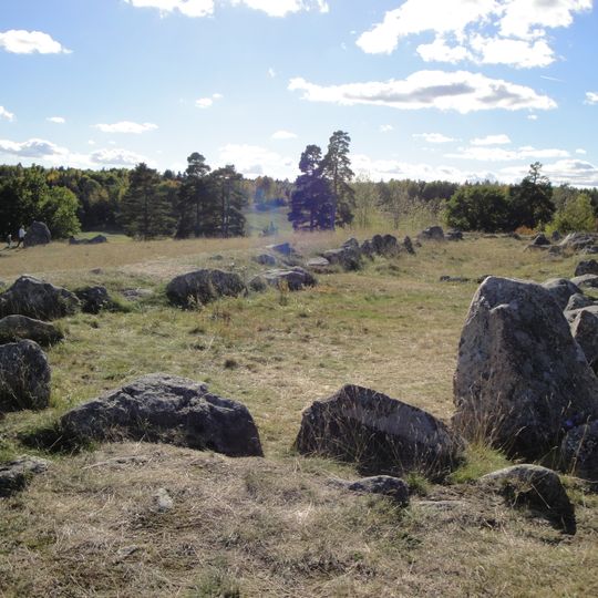 1) Kung Björns kyrka