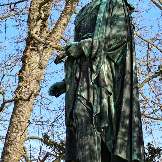 August-Graf-von-Platen-Hallermünde-Denkmal