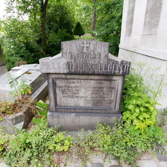 Grave of Peltot-Lexcellent