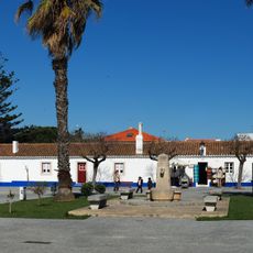 Praça Marquês de Pombal (Porto Covo)