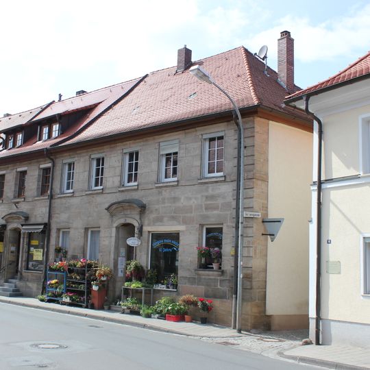 Friedrich-Ebert-Straße 13