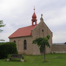 Kaple na hřbitově v Sukoradech