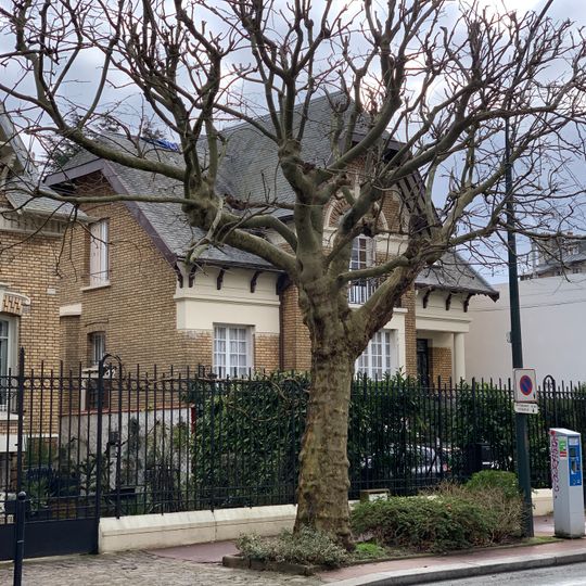 Maison, 10 avenue de Balzac