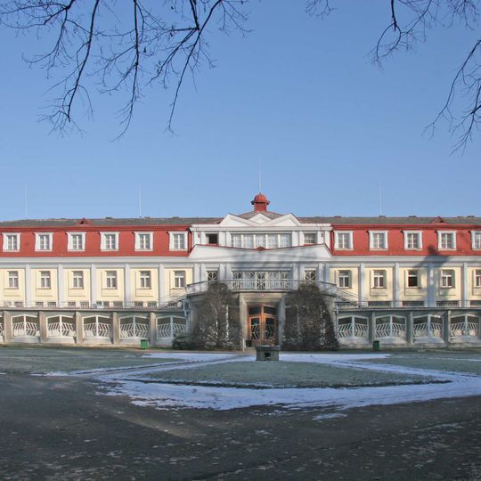 Lázeňský dům v Bohdanči