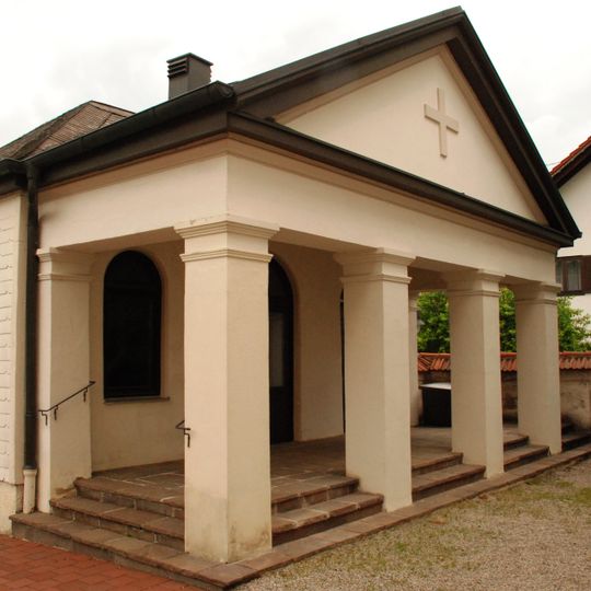 Leichenhalle Kirchenweg 3 a in Unterföhring