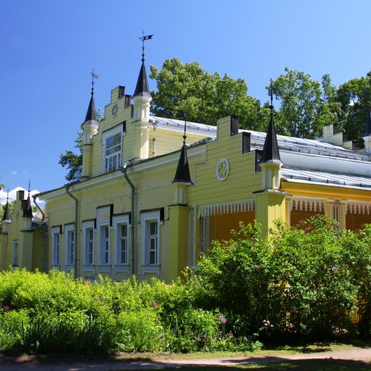 Усадебный дом