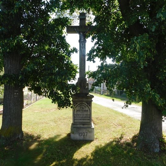 Kříž u domu č. 86 v Čechočovicích