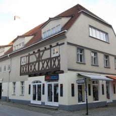 Ackerbürgerhaus & Handwerkerhaus & Nebengebäude & Remise & Wohnhaus Marktstraße 1 Charlottenstraße 11