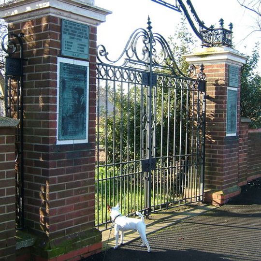 Donisthorpe War Memorial Gateway