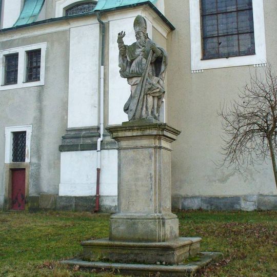 Socha svatého Vojtěcha u kostela svatého Václava v Šluknově