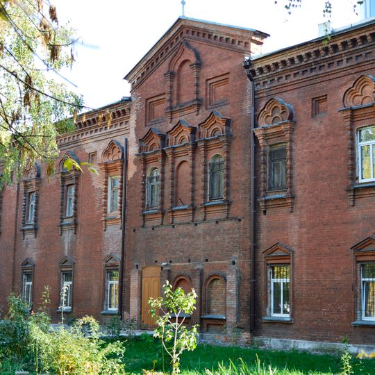 Former handicraft building in Skorbyashchensky Monastery, Moscow