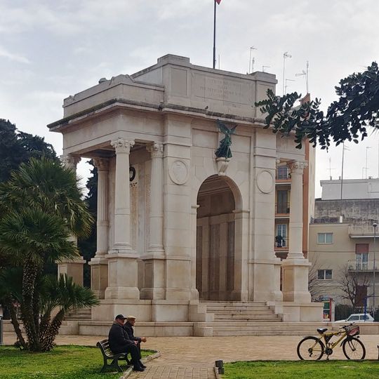 Monumento ai caduti a Andria