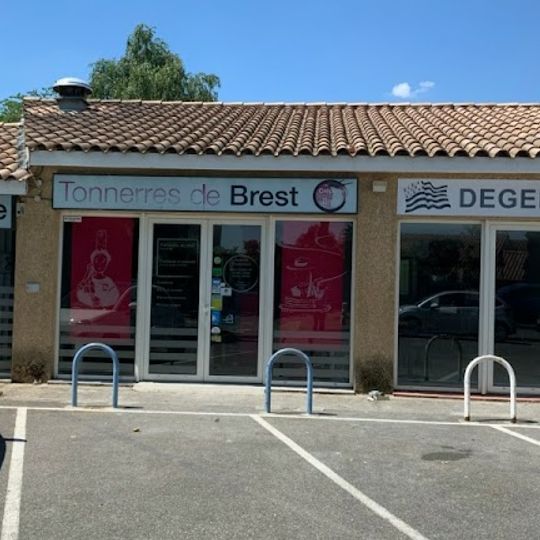 Tonnerres de Brest - Crêperie