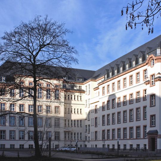 Verwaltungsgebäude Nordplatz 11