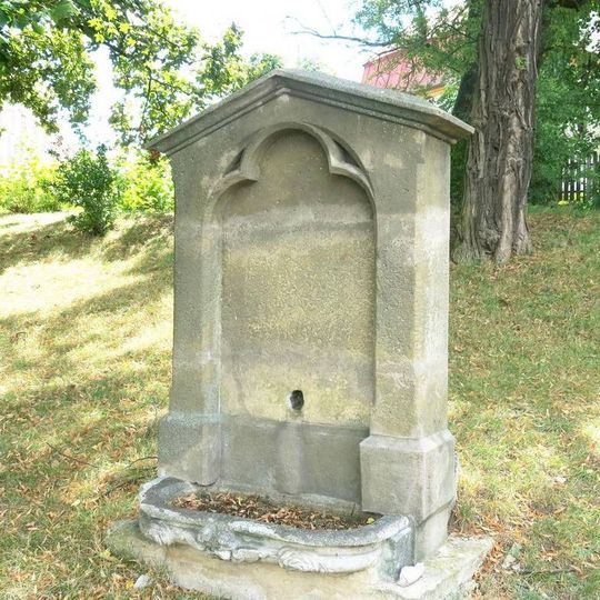 Kaplička u zaniklého pramene v Textilní ulici v Jičíně