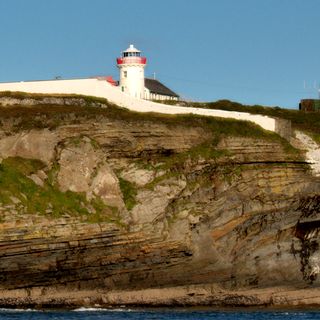 Kilcredaun Head lighthouse