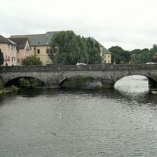 New Bridge and four lamp standards