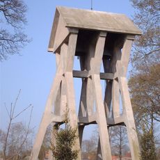 Bell tower, Luinjeberd