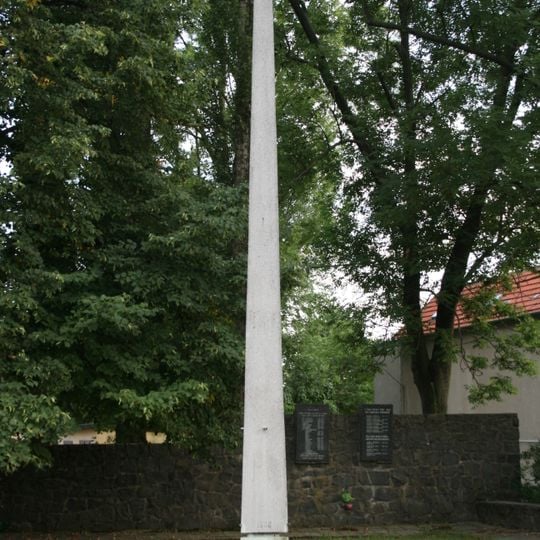 World War II memorial in Podolí