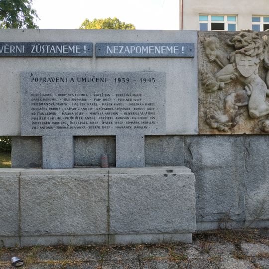 Pomník obětem druhé světové války v Plzni-Bolevci