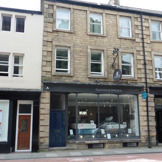 7, Chapel Street