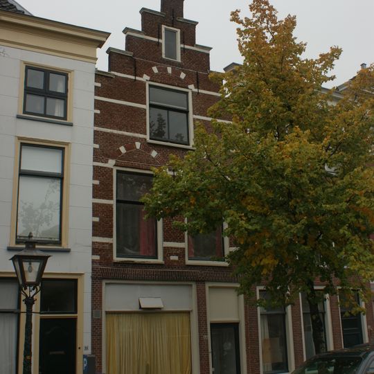 Lange Mare 66, Leiden
