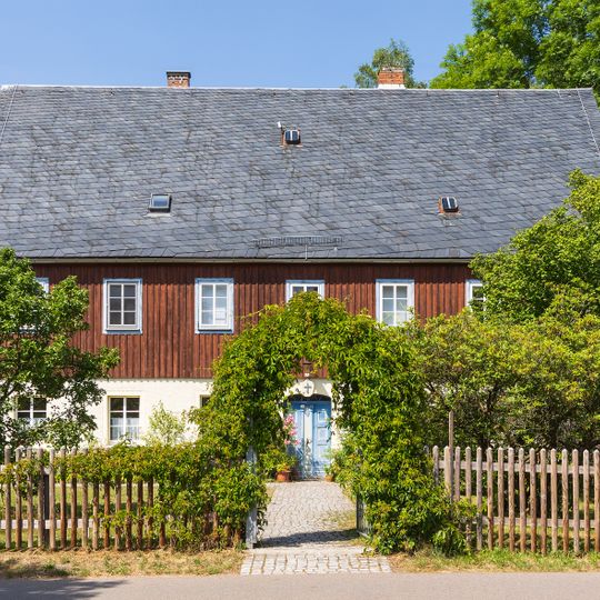 Pfarrhaus Mittelstraße 1